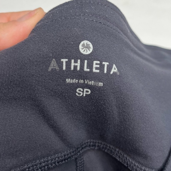 Athleta Relay Cropped Leggings Gray Size S - Picture 7 of 8